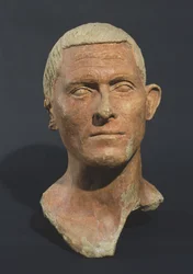 Retrato de um homem, de Manganello, Caere, Itália (cerâmica com pigmento vermelho)